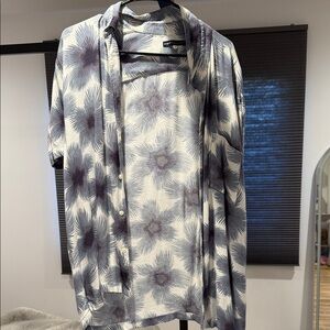 Levi's Blue and White Patterned Shirt